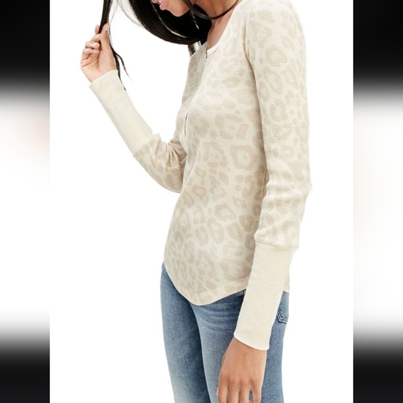 Splendid Forever Leopard Print Henley Top - Picture 6 of 14